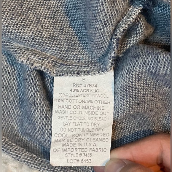 Grey mini skirt 15% wool by Lavender - Picture 2 of 3